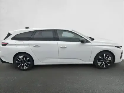 Photo 61 Peugeot 308  SW Hybrid 145 e-DCS6