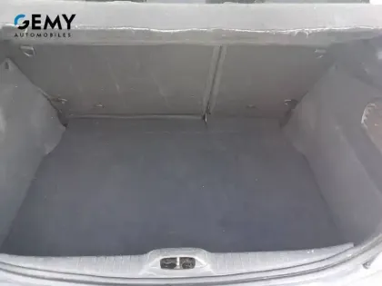 Photo 5 Peugeot 208  1.6 BlueHDi 75ch S&S BVM5