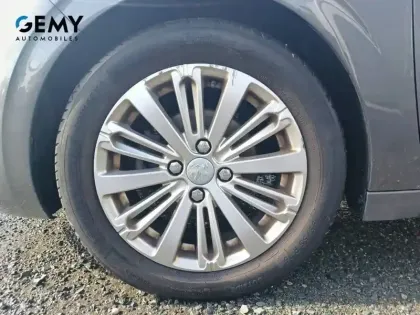 Photo 17 Peugeot 208  1.6 BlueHDi 75ch S&S BVM5