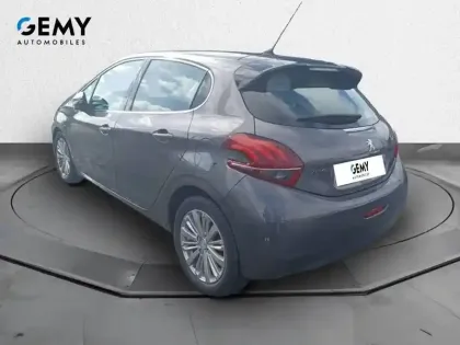 Photo 6 Peugeot 208  1.6 BlueHDi 75ch S&S BVM5