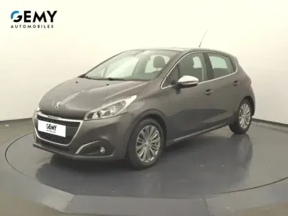 Photo 66 Peugeot 208  1.6 BlueHDi 75ch S&S BVM5