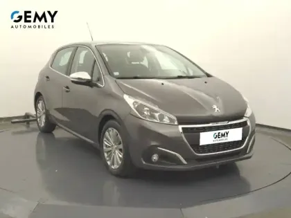 Photo 68 Peugeot 208  1.6 BlueHDi 75ch S&S BVM5