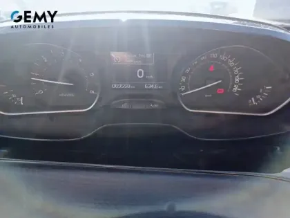 Photo 13 Peugeot 208  1.6 BlueHDi 75ch S&S BVM5