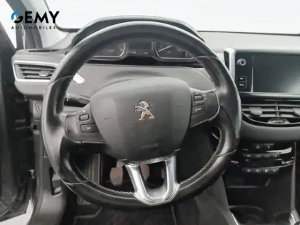 Photo 78 Peugeot 208  1.6 BlueHDi 75ch S&S BVM5