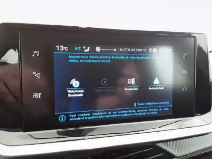 Photo 14 Peugeot 208  PureTech 75 S&S BVM5