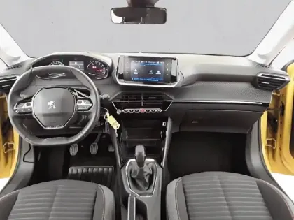 Photo 49 Peugeot 208  PureTech 75 S&S BVM5