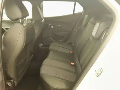 Photo 11 Peugeot 2008 Gén. II Ph1 NG GT 5