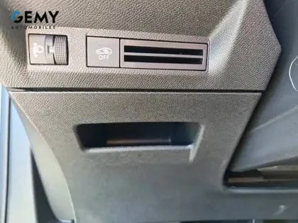 Photo 14 Peugeot 3008  Hybrid 145 e-DCS6