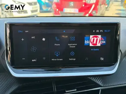 Photo 52 Peugeot 208  Hybrid 100 e-DCS6