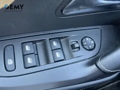 Photo 11 Peugeot 2008  PureTech 130 S&S EAT8