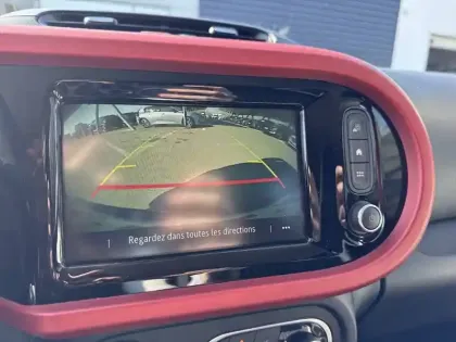 Photo 18 Renault Twingo  III TCe 95