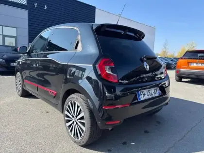 Photo 16 Renault Twingo  III TCe 95