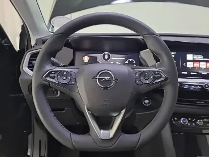 Photo 8 Opel Grandland Gén. I Ph1 GS Light 5