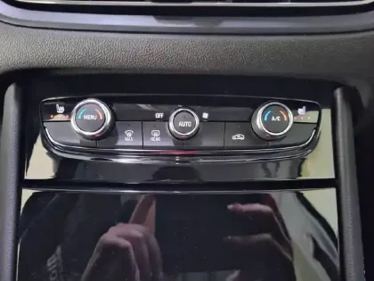 Photo 23 Opel Grandland Gén. I Ph1 GS Light 5