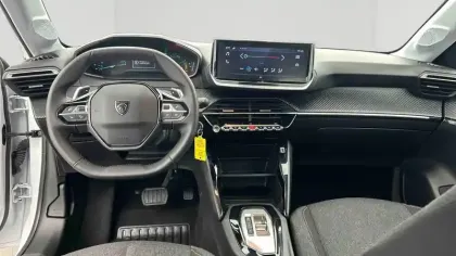 Photo 20 Peugeot 208  Hybrid 110 ch e-DCS6