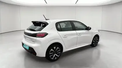 Photo 5 Peugeot 208  Hybrid 110 ch e-DCS6