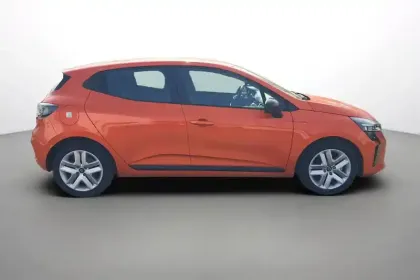 Photo 15 Renault Clio  E-Tech full hybrid 145