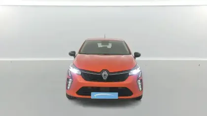 Photo 24 Renault Clio  E-Tech full hybrid 145