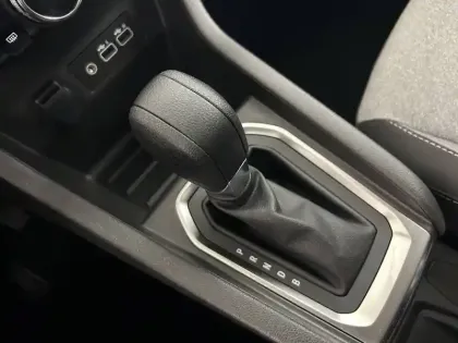 Photo 30 Renault Clio  E-Tech full hybrid 145