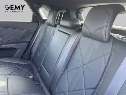 Photo 9 DS DS 7  Hybride Rechargeable E-Tense 225 EAT8