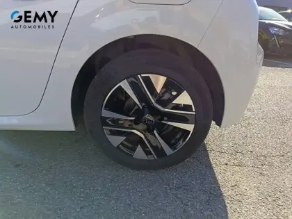 Photo 10 Peugeot 208  Hybrid 100 e-DCS6