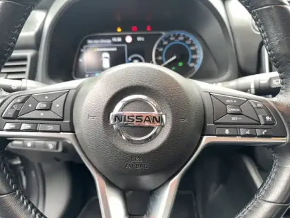 Photo 14 Nissan Leaf  Electrique 40kWh