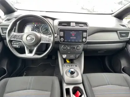 Photo 34 Nissan Leaf  Electrique 40kWh
