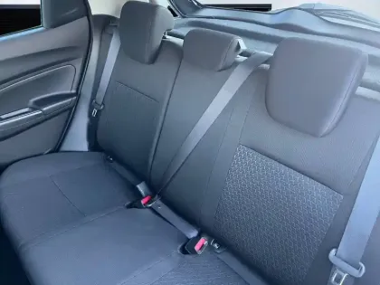 Photo 42 Suzuki Swift  1.2 Dualjet Hybrid AllGrip