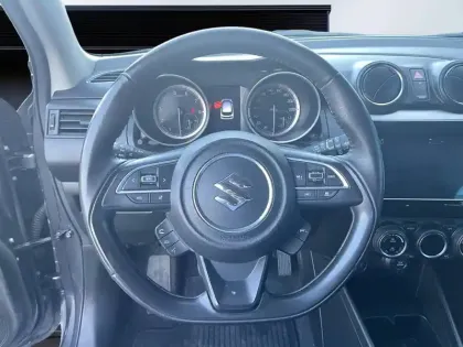 Photo 11 Suzuki Swift  1.2 Dualjet Hybrid AllGrip