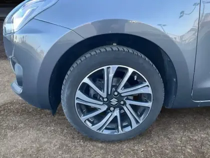 Photo 13 Suzuki Swift  1.2 Dualjet Hybrid AllGrip