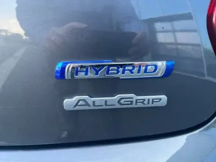 Photo 47 Suzuki Swift  1.2 Dualjet Hybrid AllGrip