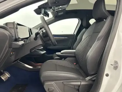 Photo 75 Renault Scenic  E-Tech electrique 220 ch grande autonomie