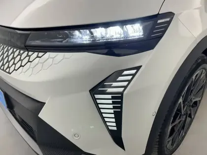 Photo 26 Renault Scenic Gén. V (HCB) Ph1 Techno opt es Alpine 5