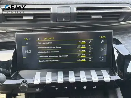 Photo 17 Peugeot 508  Hybrid4 360 e-EAT8 Peugeot Sport Engineered