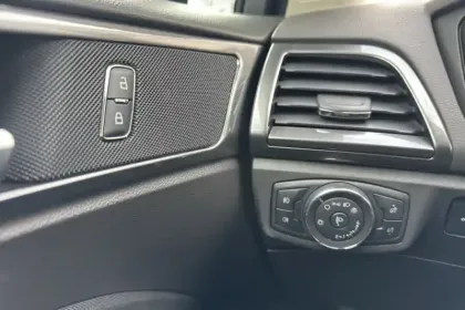 Photo 59 Ford Mondeo Gén. IV Ph2 Titanium 5