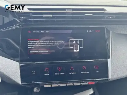 Photo 14 Peugeot 308  PureTech 130ch S&S EAT8