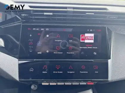 Photo 16 Peugeot 308  PureTech 130ch S&S EAT8