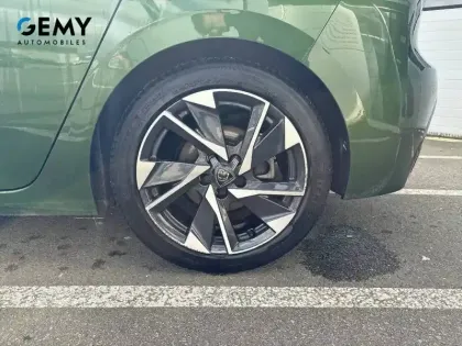 Photo 10 Peugeot 308  PureTech 130ch S&S EAT8