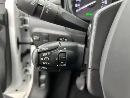 Photo 18 Citroën C3  PureTech 83 S&S BVM5