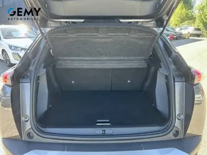 Photo 39 Peugeot 2008  PureTech 100 S&S BVM6