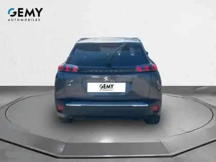 Photo 21 Peugeot 2008  PureTech 100 S&S BVM6