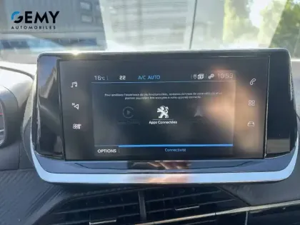 Photo 30 Peugeot 2008  PureTech 100 S&S BVM6