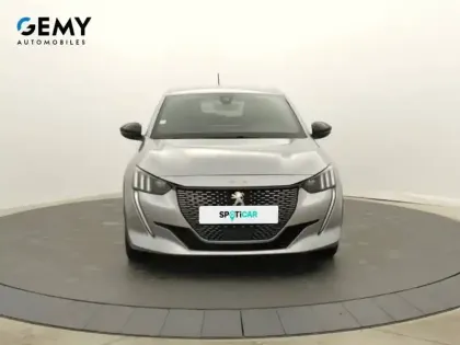 Photo 45 Peugeot 208  PureTech 130 S&S EAT8