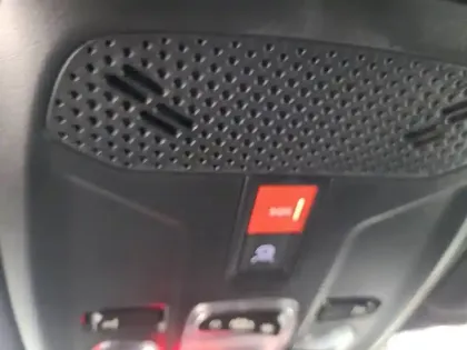 Photo 22 Peugeot 2008  Hybrid 145 e-DCS6