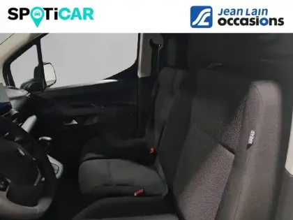 Photo 10 Peugeot Partner  FOURGON M 600 KG ESSENCE 110 S&S BVM6