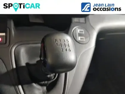 Photo 13 Peugeot Partner  FOURGON M 600 KG ESSENCE 110 S&S BVM6