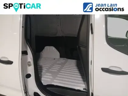 Photo 11 Peugeot Partner  FOURGON M 600 KG ESSENCE 110 S&S BVM6