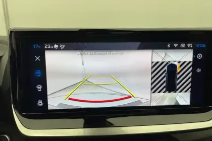 Photo 20 Peugeot 2008  Hybrid 145 e-DCS6