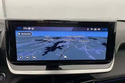 Photo 14 Peugeot 2008  Hybrid 145 e-DCS6