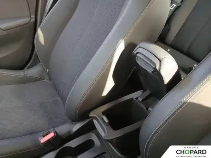 Photo 38 Opel Corsa Gén. VI Ph1 NG Elegance Business 5